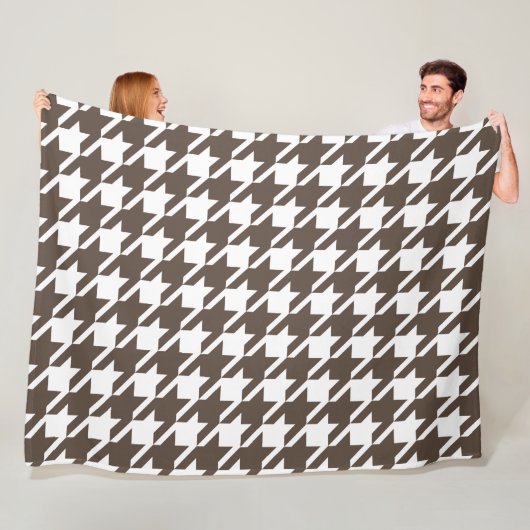Big Brown Houndstooth Fleece Blanket Deken (In situ)