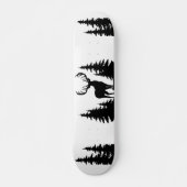Big Buck Tussen Pine Tree Vector Skateboard (Voorkant)