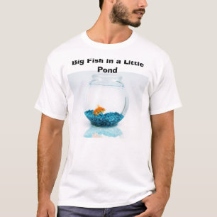 Big Fish in een kleine hond T-shirt