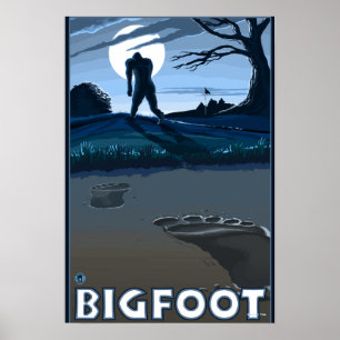 Big Foot loopt door Golf Course Poster