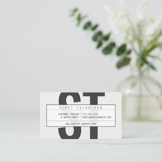 Big Initialen Monogram Personal Trainer Lichtgrijs Visitekaartje (Staand voorkant)