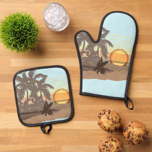 Big Sunset Hawaiian Stripe Surfers - Aqua & Brown Ovenwant & Pannenlap Set (Top down)