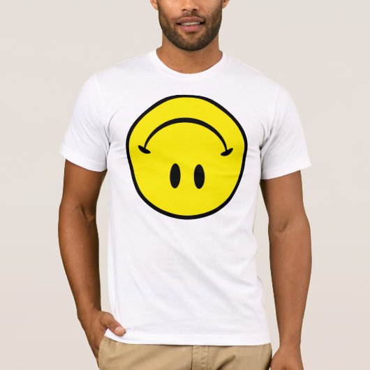 Big Upside Down Smile T-shirt (Voorkant)