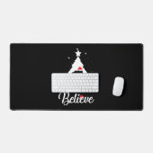 Bigfoot Believe Christmas Shirt (Clavier et souris)