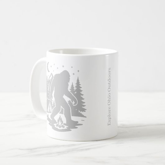 Bigfoot Camping Coffee Mug (Devant gauche)