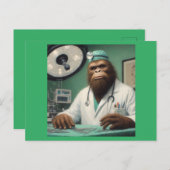 Bigfoot Chirurg Briefkaart (Voorkant / Achterkant)