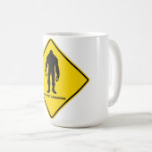 Bigfoot Coffee Mok (Voorkant rechts)
