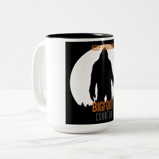 Bigfoot Country Keep Squatching Mug 2 (Devant gauche)