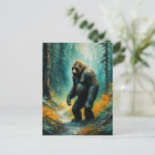 Bigfoot dans les bois Carte postale (Debout devant)