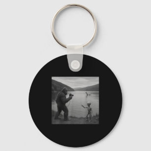 Bigfoot en Alien bij Loch Ness _1 Sleutelhanger