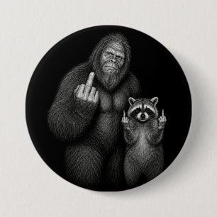 Bigfoot en wasbeer middelvinger ronde button 7,6 cm