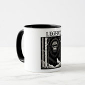 Bigfoot en witte wolf in berkenbos mok (Voorkant links)