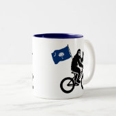 Bigfoot Fietsen South Carolina Vlag Tweekleurige Koffiemok (Voorkant rechts)