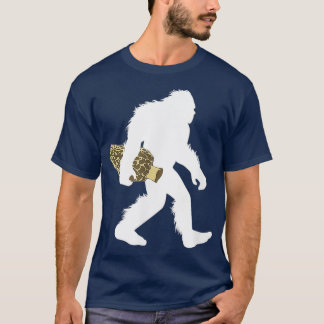 Bigfoot met Morel Mushroom asquatch Fungi T-shirt