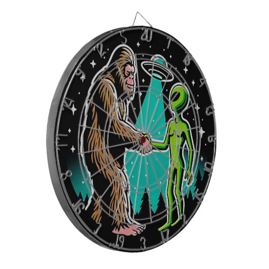 Bigfoot ontmoet buitenaards wezen dartbord (Voorkant Links)