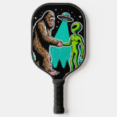 Bigfoot ontmoet buitenaards wezen pickleball paddle (Voorkant)