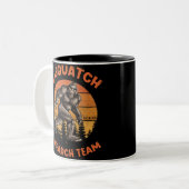 Bigfoot Research Team Retro Sasquatch Tweekleurige Koffiemok (Voorkant links)