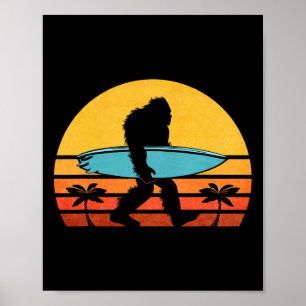 Bigfoot Retro Surfen , Tropische Sasquatch Surfer Poster