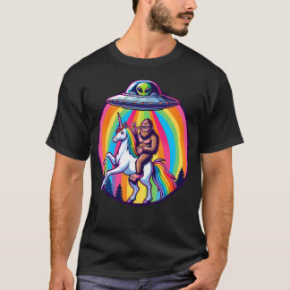 Bigfoot Riding A Unicorn Beamed Up By A Ufo Alien  T-shirt
