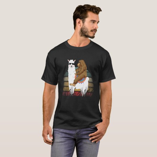 Bigfoot Riding Llama Sasquatch Retro T-shirt (Voorkant volledig)