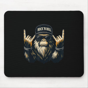 Bigfoot Rock op Sasquatch Heavy Metal Vibes Mannen Muismat