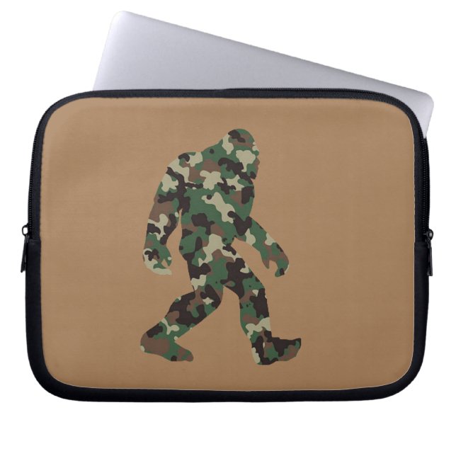 Bigfoot Sasquatch Camo Laptop Sleeve (Voorkant)