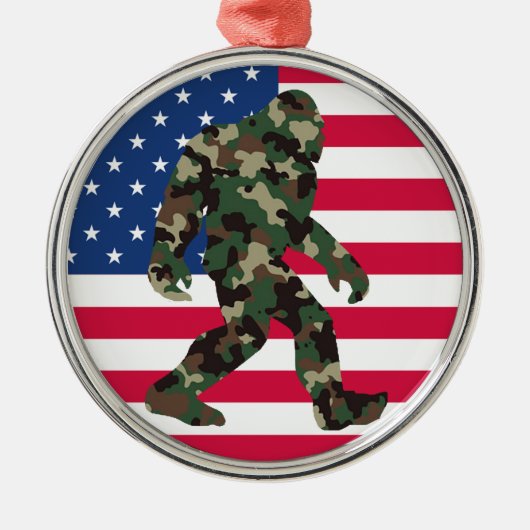 Bigfoot Sasquatch Camo Metalen Ornament (Voorkant)