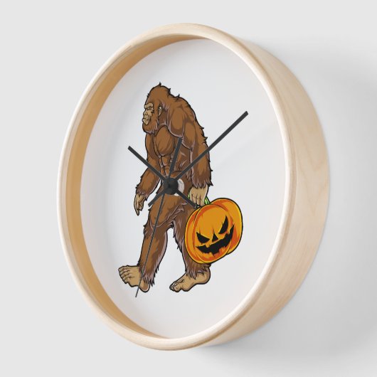 Bigfoot Sasquatch Carry Scary Pumpkin T shirt (Hoek)