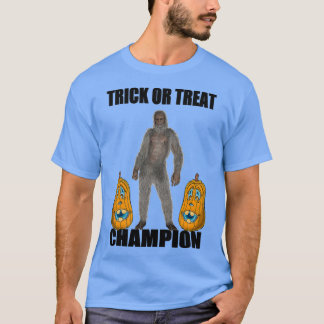 Bigfoot Sasquatch Halloween Pumpkin T-shirt