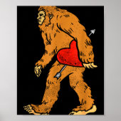 Bigfoot Sasquatch Heart With Arrow Funny Valentine Poster (Voorkant)