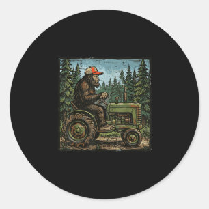 Bigfoot sasquatch tractor grappige boerderij boer ronde sticker