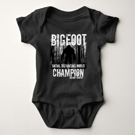 Bigfoot Social Distancing Champion Romper (Voorkant)