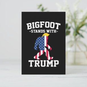 Bigfoot staat met Trump 2024 verkiezingen Bedankkaart