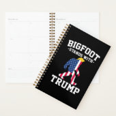 Bigfoot staat met Trump 2024 verkiezingen Planner (Display)