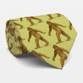 Bigfoot sur la cravate d'aller (Roulé)