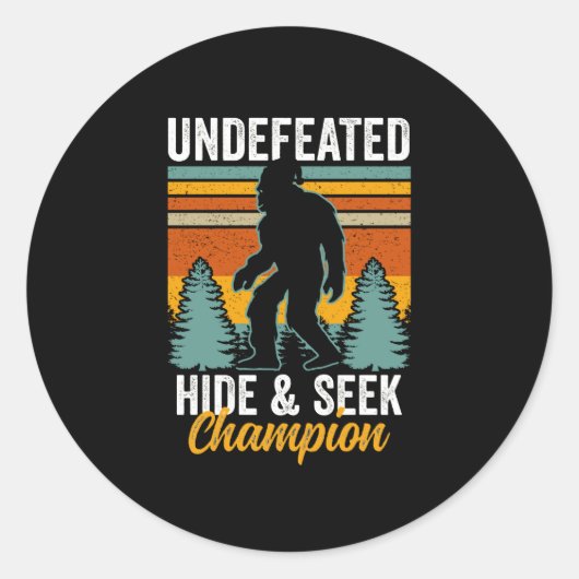 Bigfoot Undefeated Hide & Seek Champion Ronde Sticker (Voorkant)