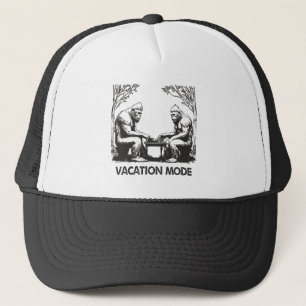 Bigfoot Vacation Mode Schaken Trucker Pet