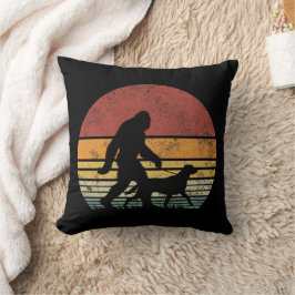 Bigfoot Walking Labrador Retriever Dog Kussen
