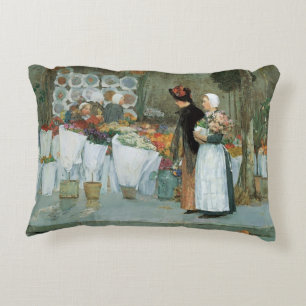 Bij de bloemist door Childe Hassam, Vintage Fine A Accent Kussen