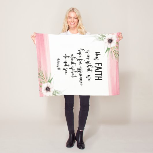 Bijbellenverdraaiing Roze florale flacon Fleece Deken (In situ)