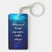 Bijbelvers als je door diepe wateren gaat sleutelhanger (achterkant)