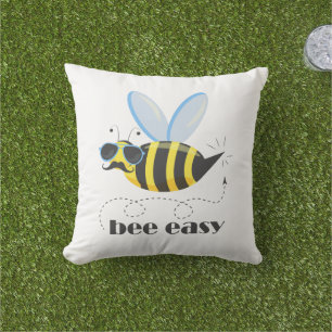 Bijenkarakter met snor zonnebril Bee Easy Buitenkussen