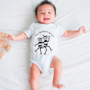 Bijenknieën op een t-shirt