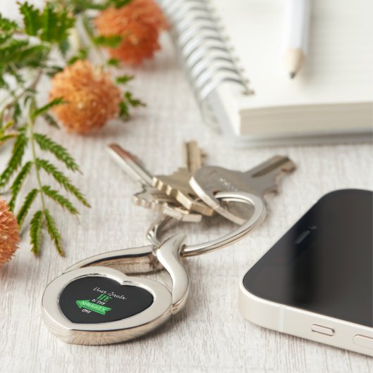 bijpassende kerst koppels trui hij is de naugh sleutelhanger (Zijkant)