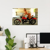 Biker Babe op een Hawg - Poster (Thuiskantoor)