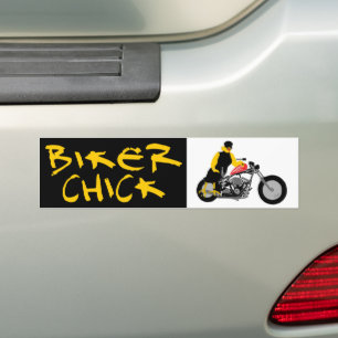 BIKER CHICK zit op haar motorfiets Bumpersticker