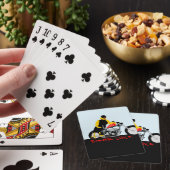 BIKER CHICK zit op haar motorfiets Pokerkaarten (Insitu)