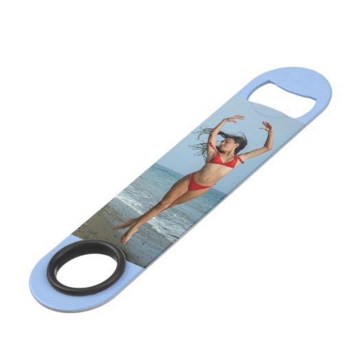 Bikini Model Dancing Thunder_Cove (Dos Angle)