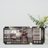 billet de football invitation (Debout devant)