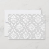 Bindende RSVP-kaarten Zwarte Damask Monogram RSVP Kaartje (Achterkant)